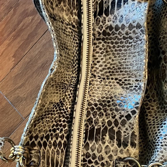 snakeskin leather bag - Picture 8 of 16